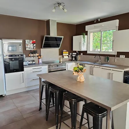 Villa Au Vendangeoir De Groupe Piscine