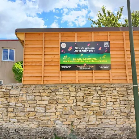 Au Vendangeoir De Groupe Piscine *