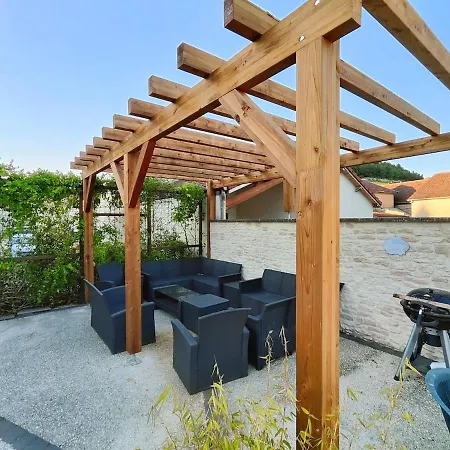 Au Vendangeoir De Groupe Piscine